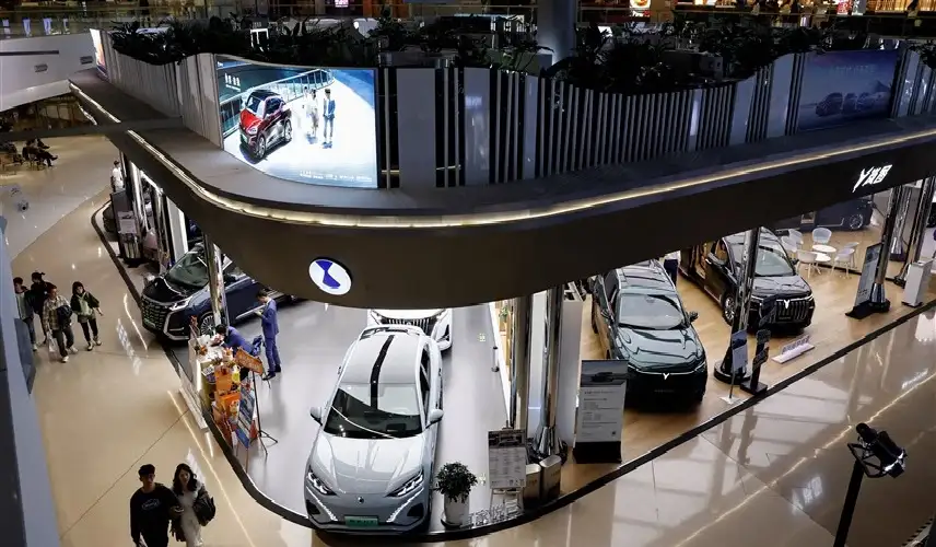 برسوم باهظة.. الاتحاد الأوروبي يلاحق السيارات