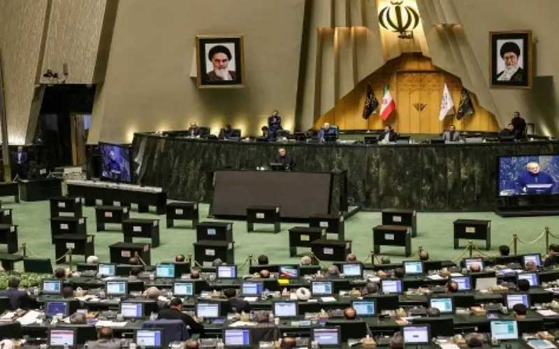 مجلس الشورى الإيراني يصادق على تشكيلة