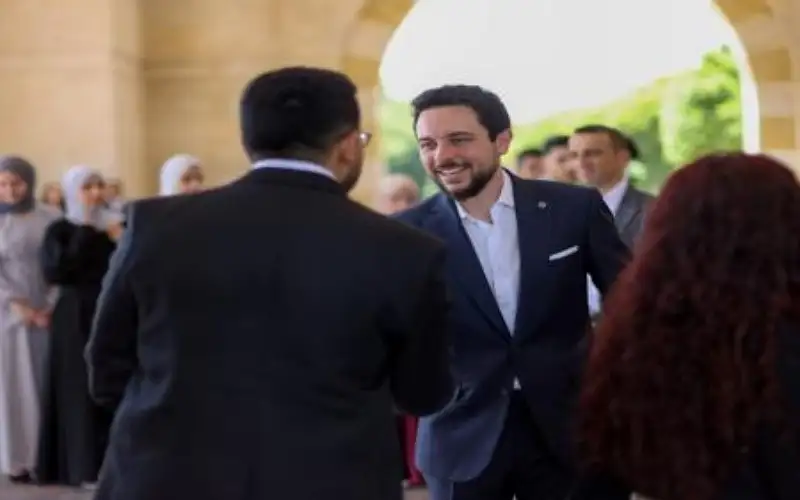 ولي العهد خلال تكريم أوائل بـالتوجيهي: