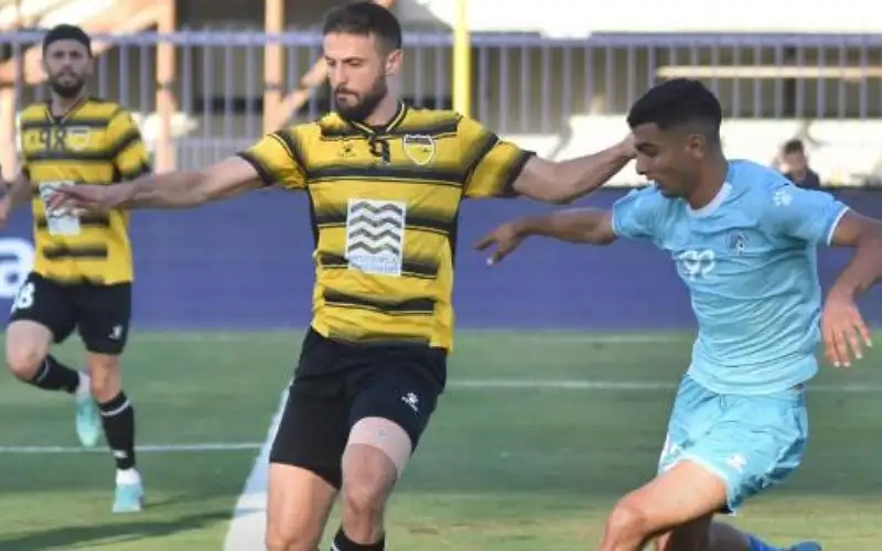 الحسين إربد يتعثر أمام الصريح