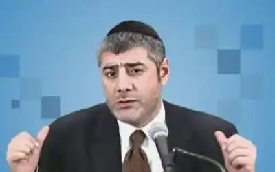 حاخام كاره للبشرية يدعو إلى قصف