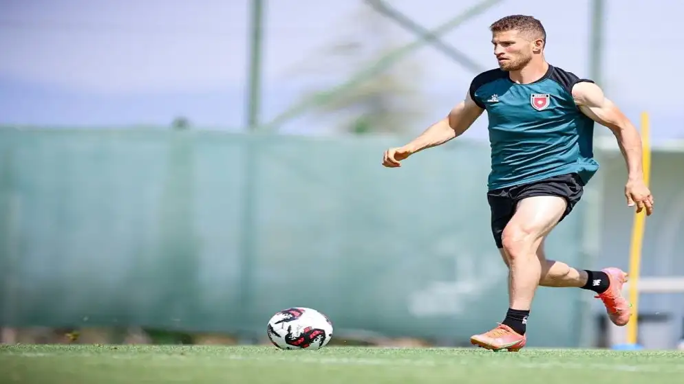 مدرب النشامى يستبعد أنس العوضات بـقرار