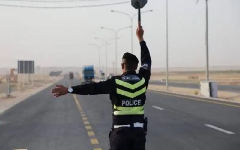 رصد ومخالفة مركبات شاركت في مواكب