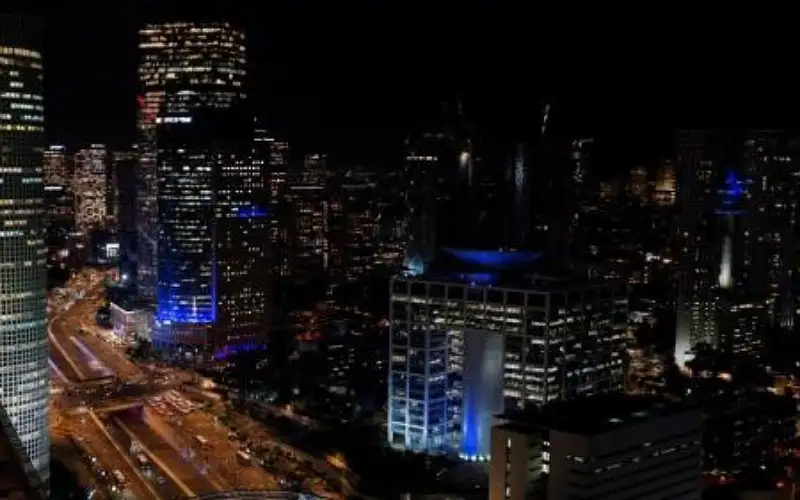 كتائب القسام تعلن قصف مدينة تل