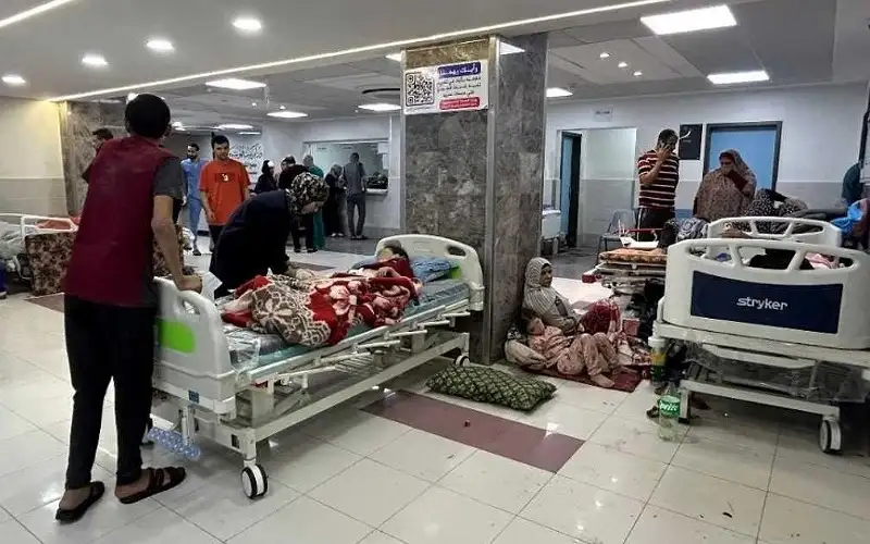 مستشفى شهداء الأقصى: مستمرون بالعمل رغم