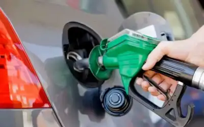 عقل يرجح تخفيض سعر البنزين 3
