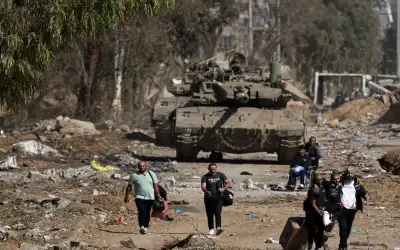 استشهاد 40476 فلسطينيا في غزة منذ