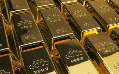 الذهب فوق 2500 دولار وسط تفاؤل