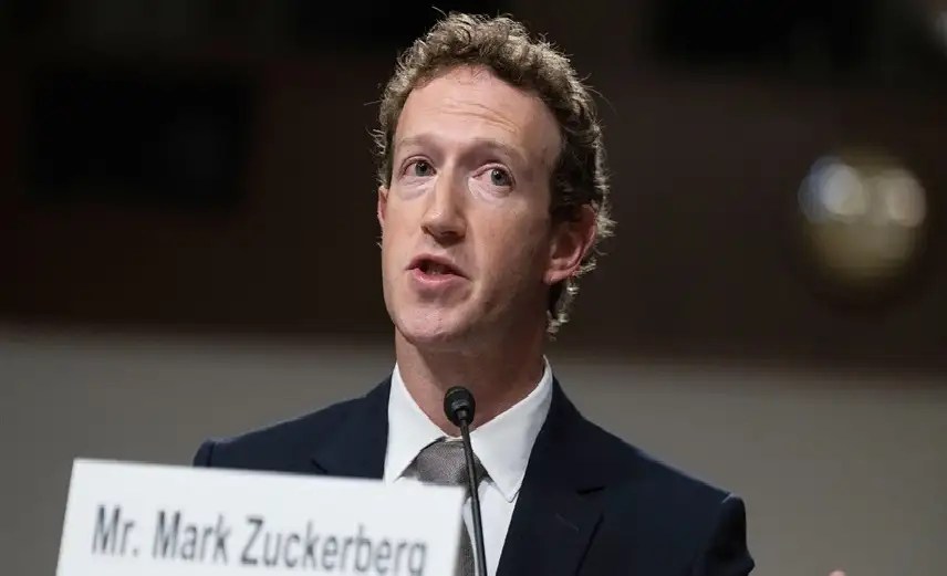 زوكربيرغ: إدارة بايدن ضغطت على ميتا