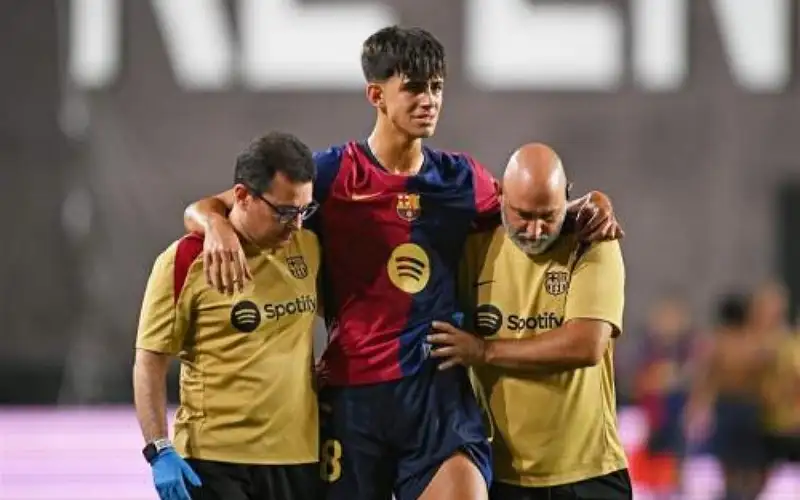 برشلونة يعلن إصابة لاعبه الشاب برنال
