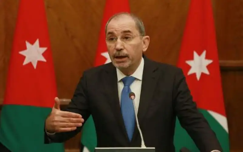 الصفدي: لا ينبغي أن تبقى المنطقة