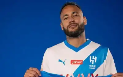 رغم الرباط الصليبي.. نيمار يكسب مبلغا