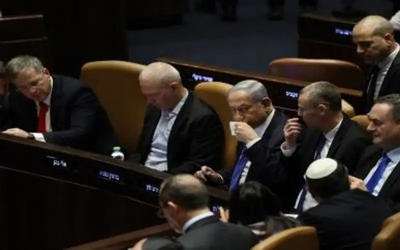 صراخ وسخرية .. هذا ما حدث