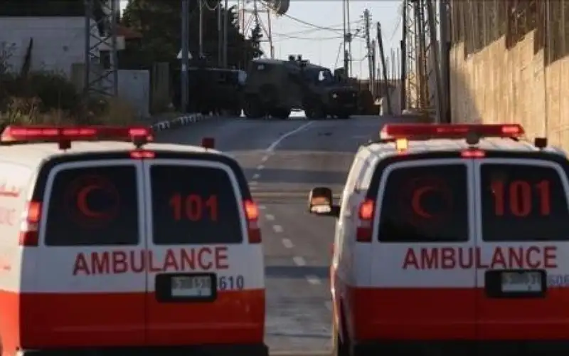 الاحتلال يستهدف 3 مركبات إسعاف بجنين