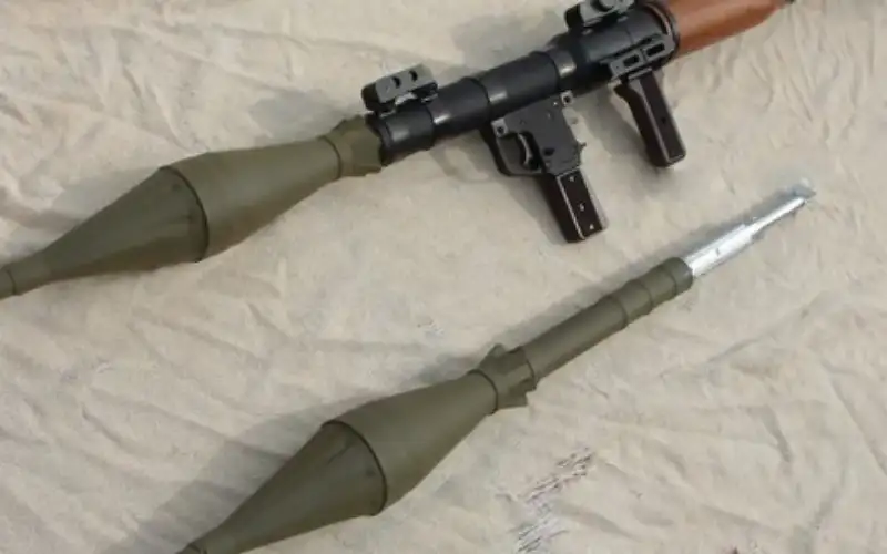 إعلام عبري: الفلسطينيون يستخدمون صواريخ محمولة