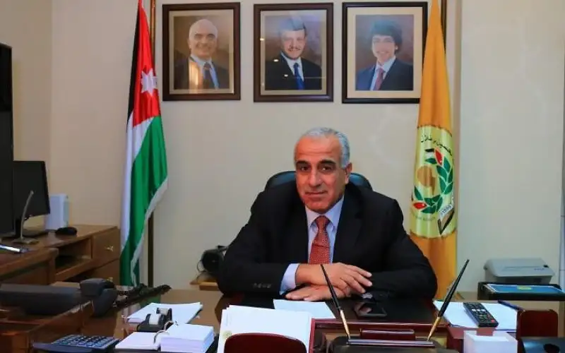 تنسيب بالتجديد لرئيس جامعة الحسين