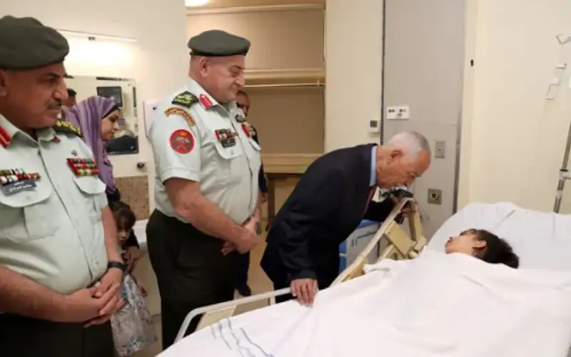 توجيهات من جلالة الملك بشأن الطفلة