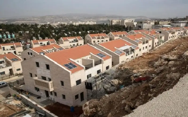 إقامة 8 بؤر استيطانية جديدة بالضفة