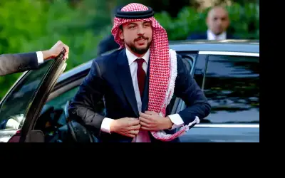 ولي العهد يؤكد ضرورة تذليل أية