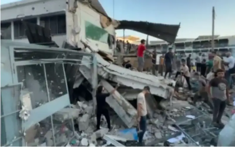 جرحى بقصف إسرائيلي جديد على مدرسة