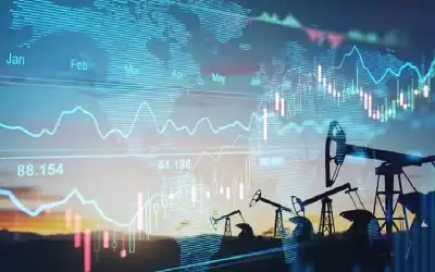 النفط يواصل خسائره وسط احتمالات ارتفاع