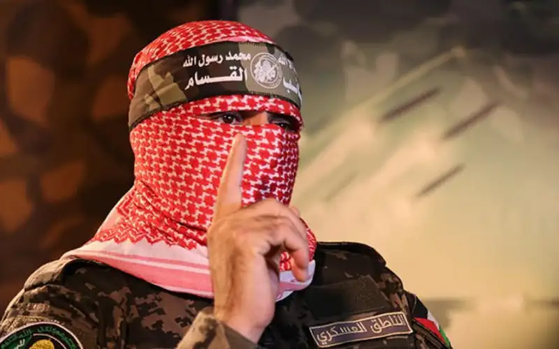 أبو عبيدة: على عائلات الأسرى الاختيار