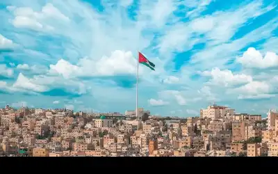 طقس معتدل الحرارة في معظم المناطق