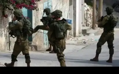 خبراء : إسرائيل تدفع لانفجار بالضفة
