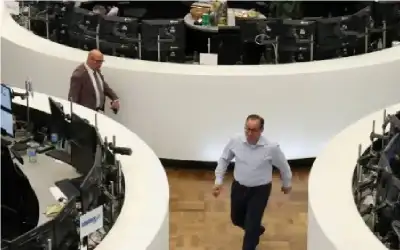 الأسهم الأوروبية تتراجع مع عزوف المستثمرين