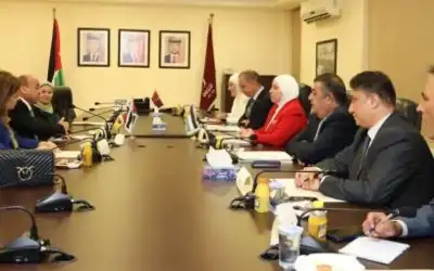 بحث تسهيل تنقل الركاب وانسياب البضائع