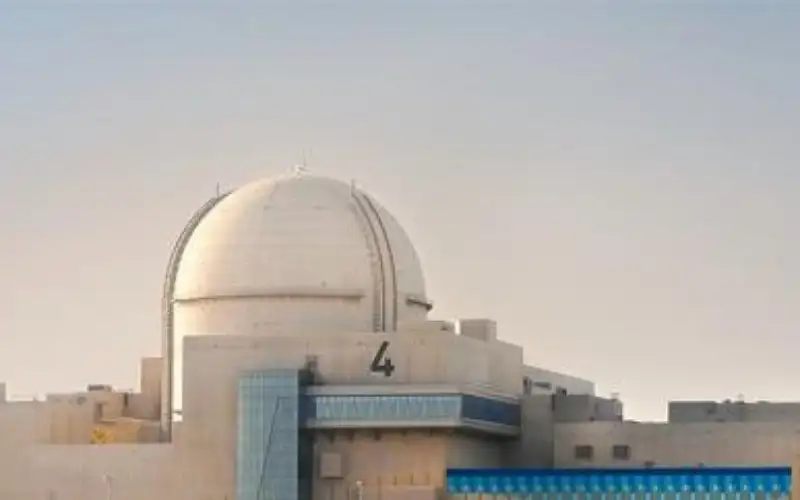 تشغيل أول محطة نووية في العالم