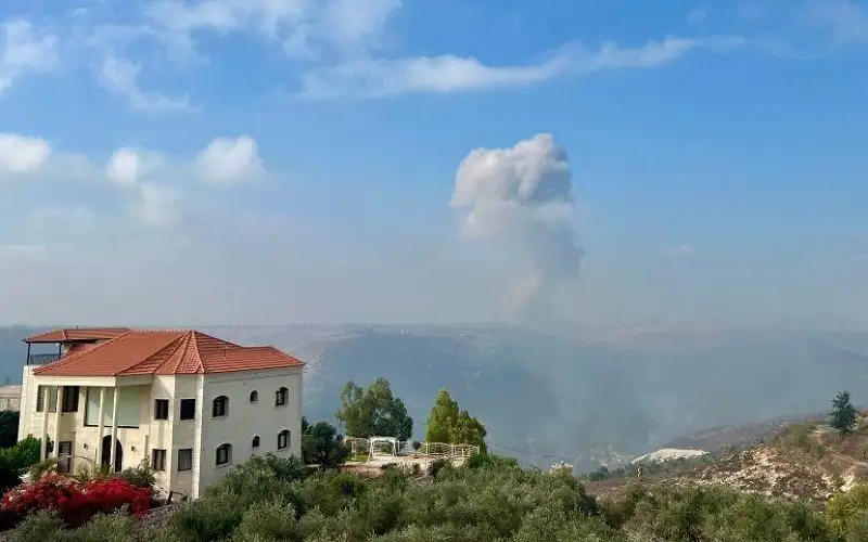 غارة إسرائيلية على مروحين جنوب لبنان