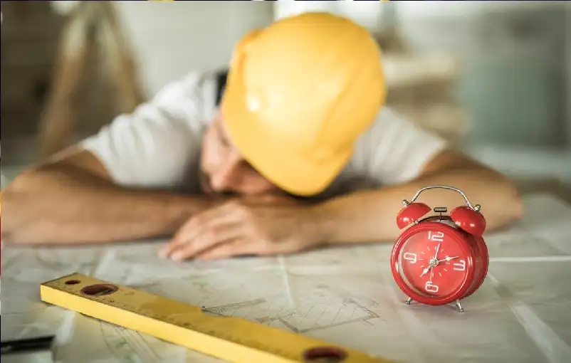 خسائر العمال تتفاقم رغم تواصل التعافي