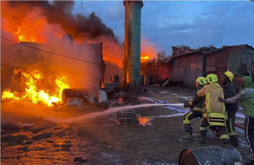 مصرع 17 طالبا بحريق مدرسة ابتدائية