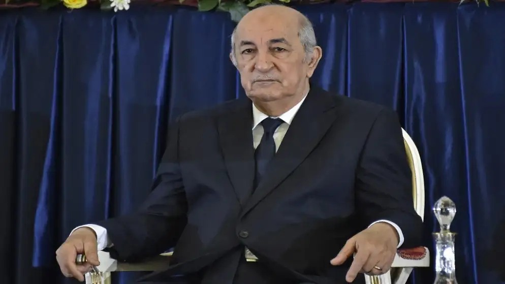 الرئيس الجزائري يخوض انتخابات الرئاسة اليوم