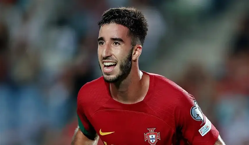 بيريز يمنح كالافات الضوء الأخضر لصفقة