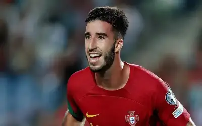 بيريز يمنح كالافات الضوء الأخضر لصفقة