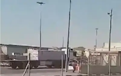 دبلوماسي اسرائيلي يكشف كيف ادخل السائق
