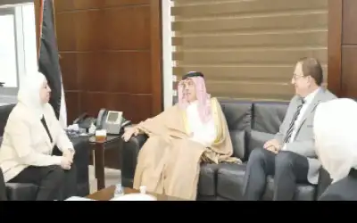الأردن والبحرين يبحثان مشروع اتفاقية النقــل