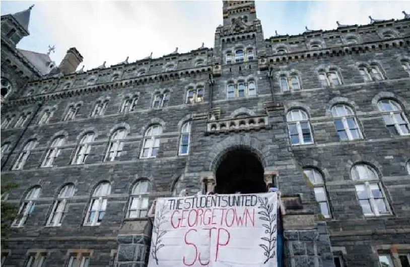 عن جامعات استحالت سجونا: حراك مناصرة
