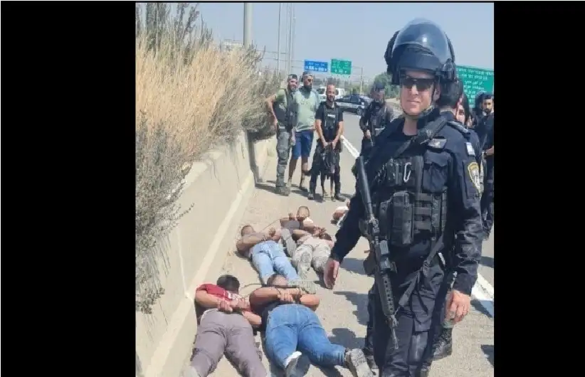 الشرطة الإسرائيلية تعتقل 13 فلسطينيا قرب