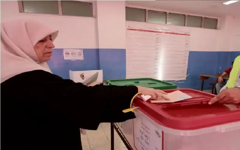 %9.96 نسبة الاقتراع العامة في الانتخابات