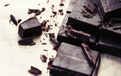 7 فوائد لتناول الشوكولا الداكنة بانتظام