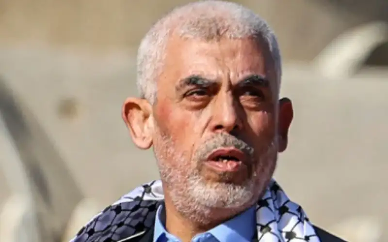 تقرير : إسرائيل عرضت على السنوار