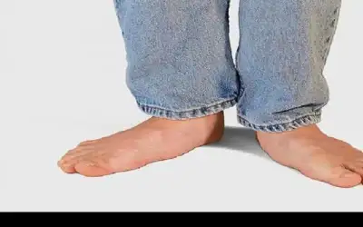 مخاطر الأقدام المسطحة عند الأطفال