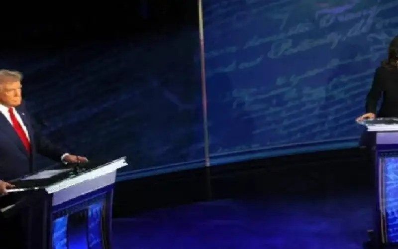 استطلاع سي إن إن: فازت هاريس