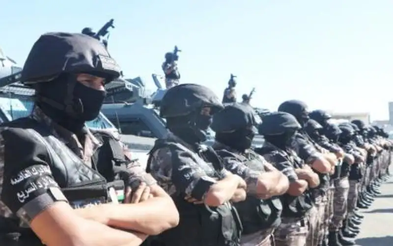 الأجهزة الأمنية تواصل تنفيذ الخطة الأمنية