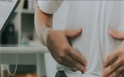 الفرق ما بين انتفاخ البطن وانتفاخ