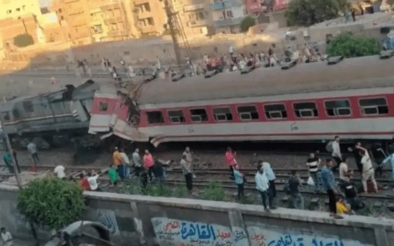 مصر.. تصادم قطارين في محافظة الشرقية