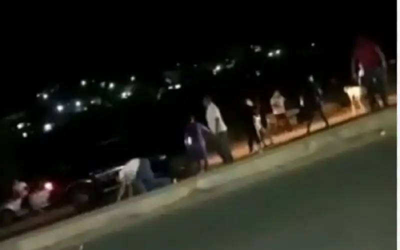 أصابة شاب باطلاق نار في منطقة